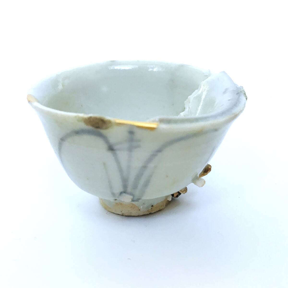 溪】初期伊万里 草文盃 酒器 肥前陶磁 陶片 古伊万里 日本陶磁 日本