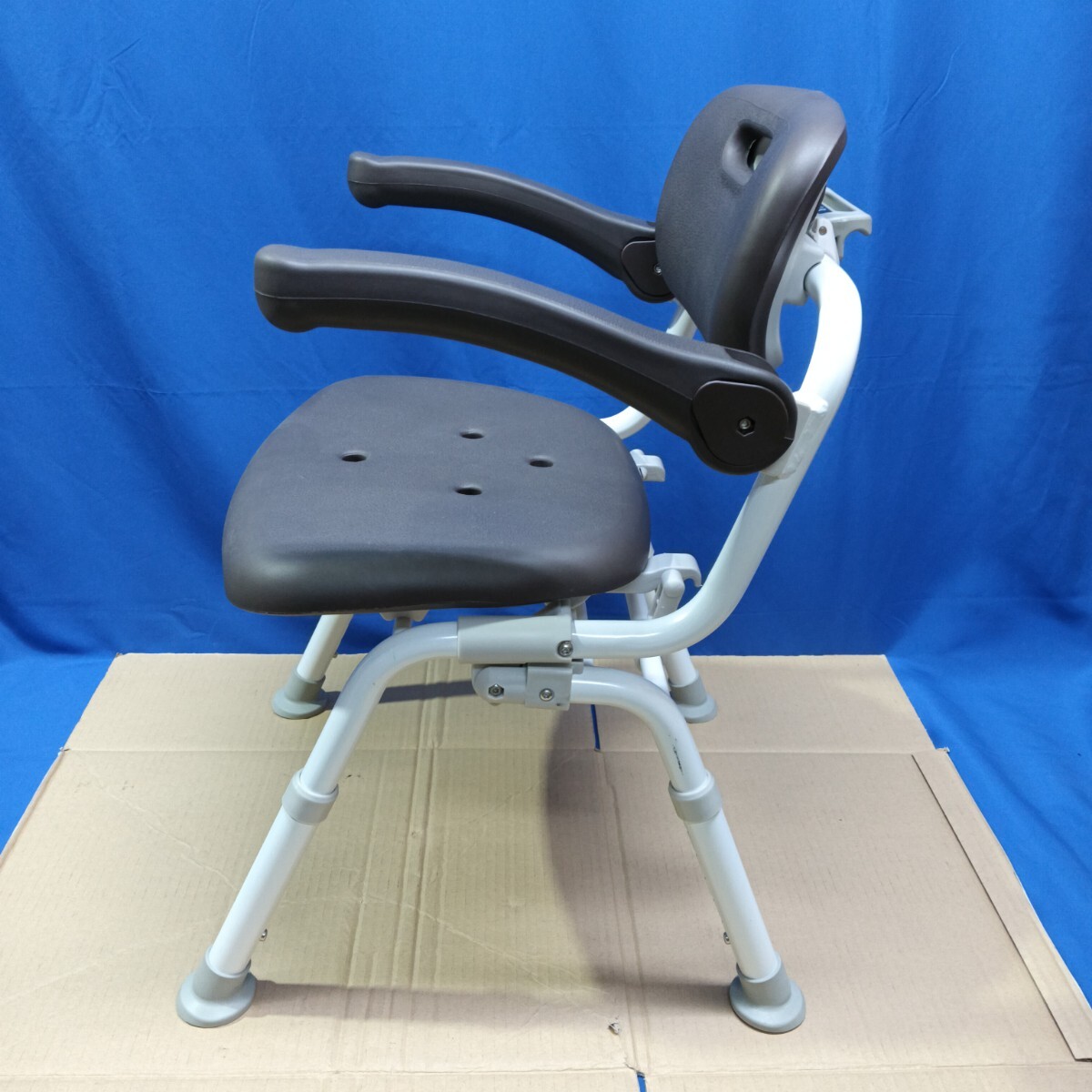 【中古】Panasonic PN-L41821 介護用品 入浴補助 介護椅子 風呂椅子 折りたたみ シャワーチェア ユクリア_2