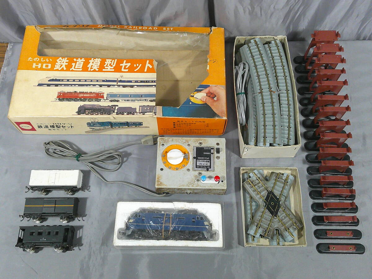 動作不能）古いおもちゃ『KTM たのしいHOゲージ 鉄道模型セット 基本