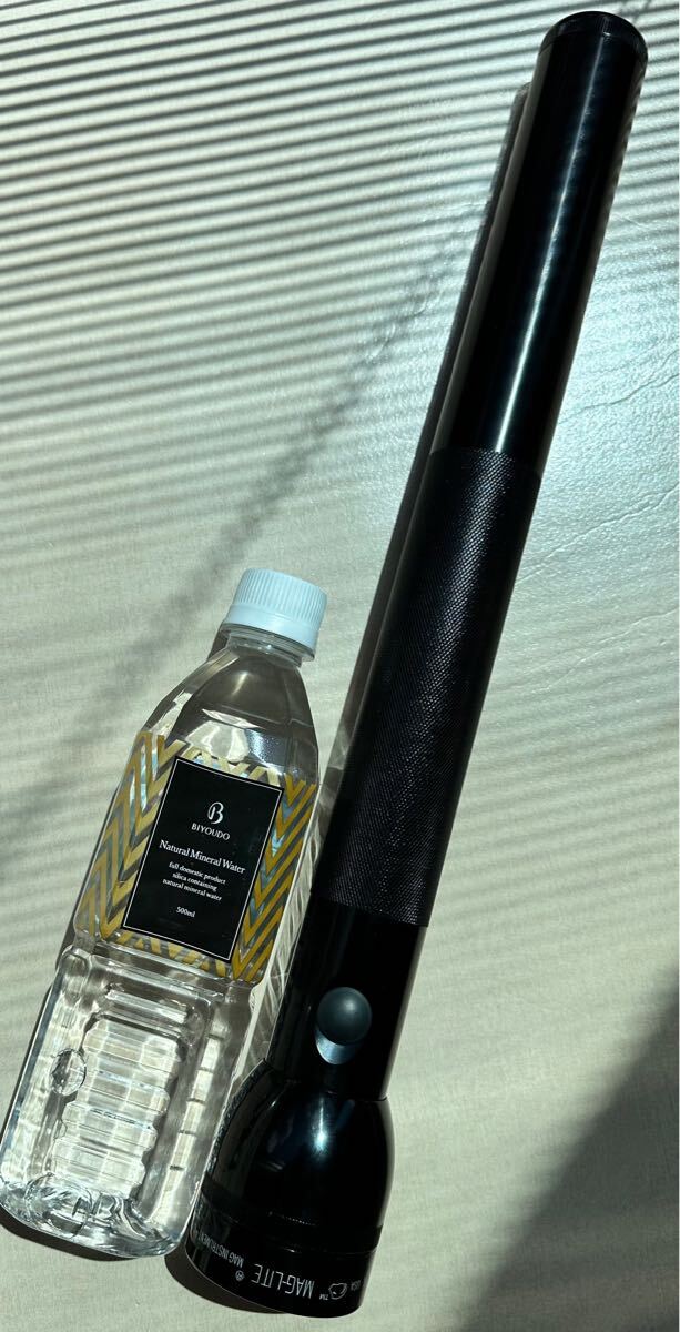 新品　マグライト　5d 懐中電灯　アメリカ製　トンファー　サバゲー　キャンプ　警棒　警察　警備員　護身　懐中電灯　_4