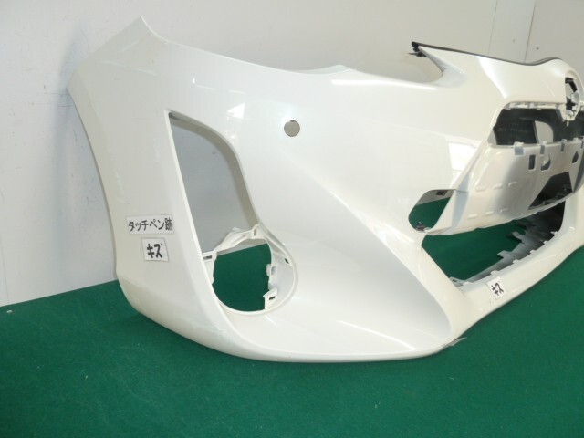 アクア DAA-NHP10 フロントバンパー - 中期　センサー穴x2　082　364471 アクア NHP10 フロントバンパー 青 スポイラー・フォグ付き フロントバンパーの人気アイテム