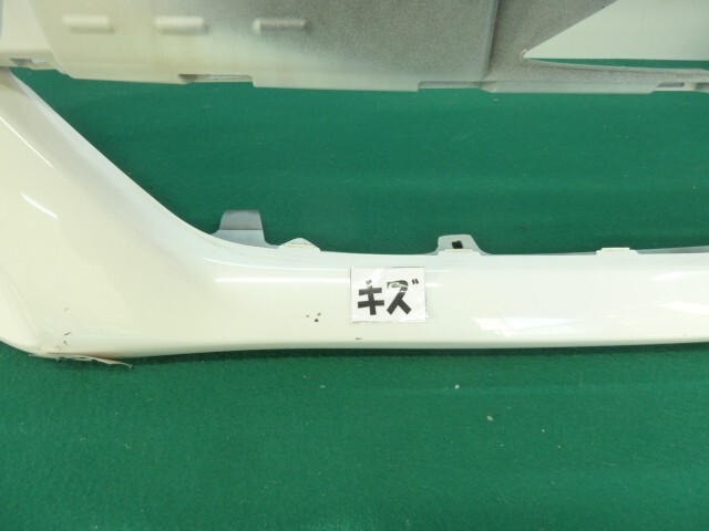 アクア DAA-NHP10 フロントバンパー - 中期　センサー穴x2　082　364471 アクア NHP10 フロントバンパー 青 スポイラー・フォグ付き フロントバンパーの人気アイテム