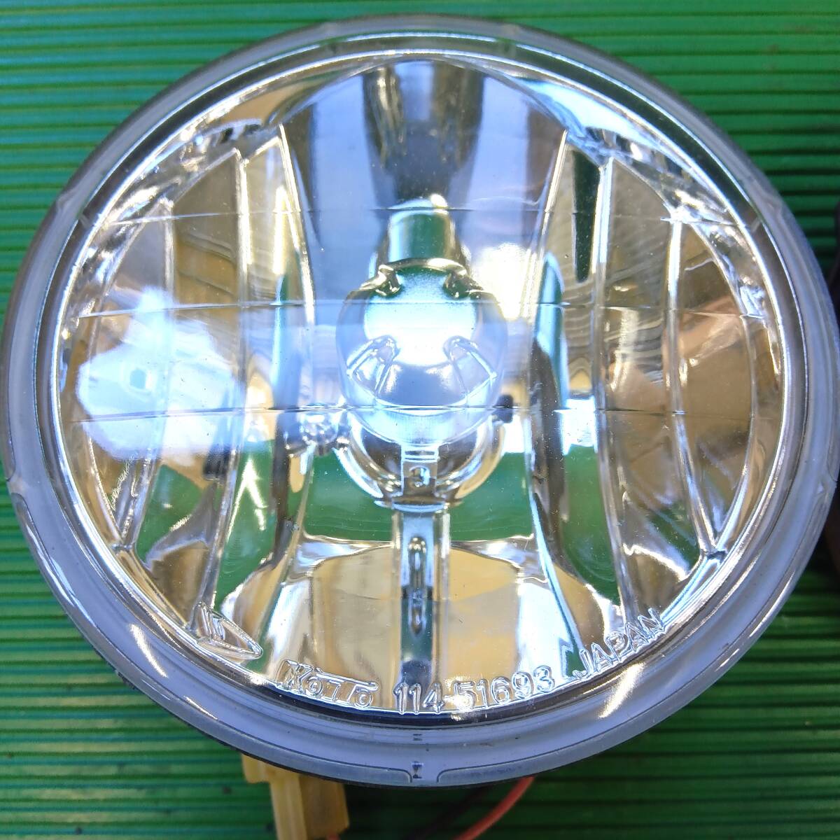★ダイハツ L700S ミラジーノ フォグランプ 左右セット KOITO 114-51693 美品★ ミラジーノ L700S L700 コイト114-51693 イエロー系（黄色）の中古車を探すならグーネット ガラスレンズ