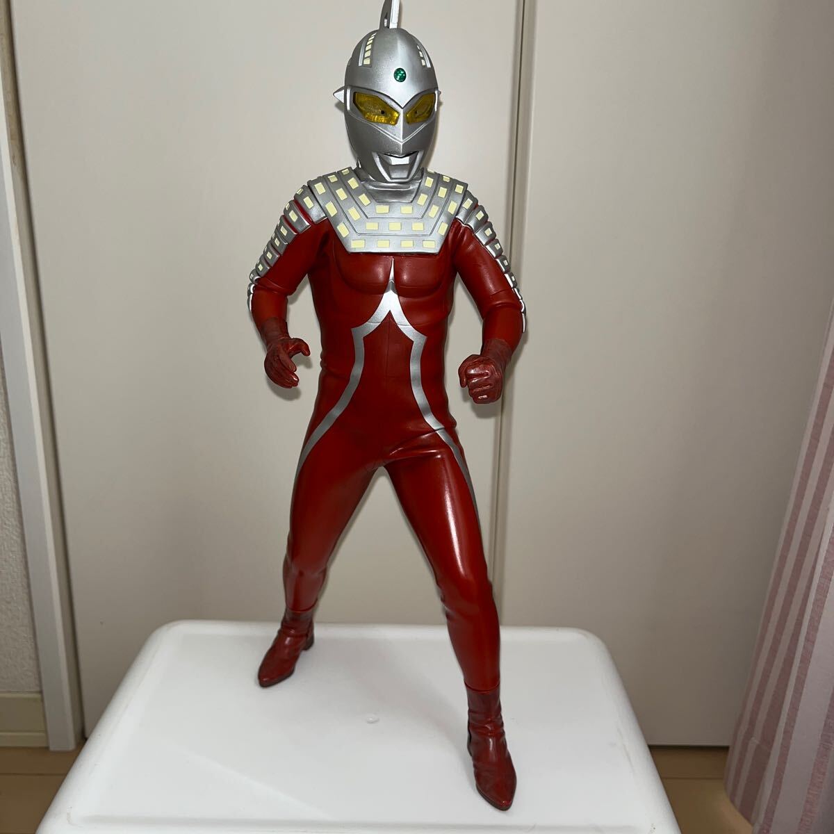 ☆海洋堂 メガソフビ ウルトラセブン 完成品 40㎝サイズ 【公式通販】