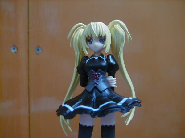 YUJINフィギュア ほしな歌唄+イル+マイク/しゅごキャラ 11cm箱付の入札