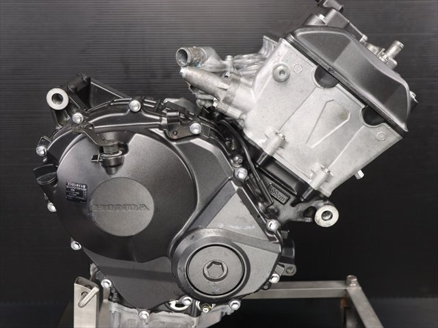 割れなし♪HONDA Dream CL72 クランクケース ボルト CL72E （検索 ドリーム CL77 CB72 CL300 実動車両より♪ スクランブラー Type1エンジン 割れなし♪HONDA CL72 Dream 純正 タイプ1 ドリーム