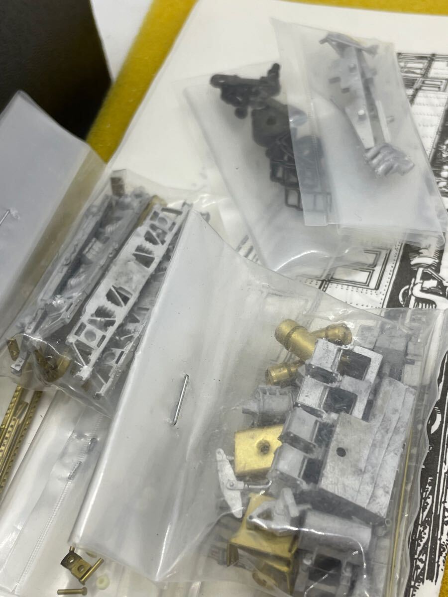アダチ 新京阪 P6デイ100 全鋼製車 真鍮キット 付属品付き （HOゲージ