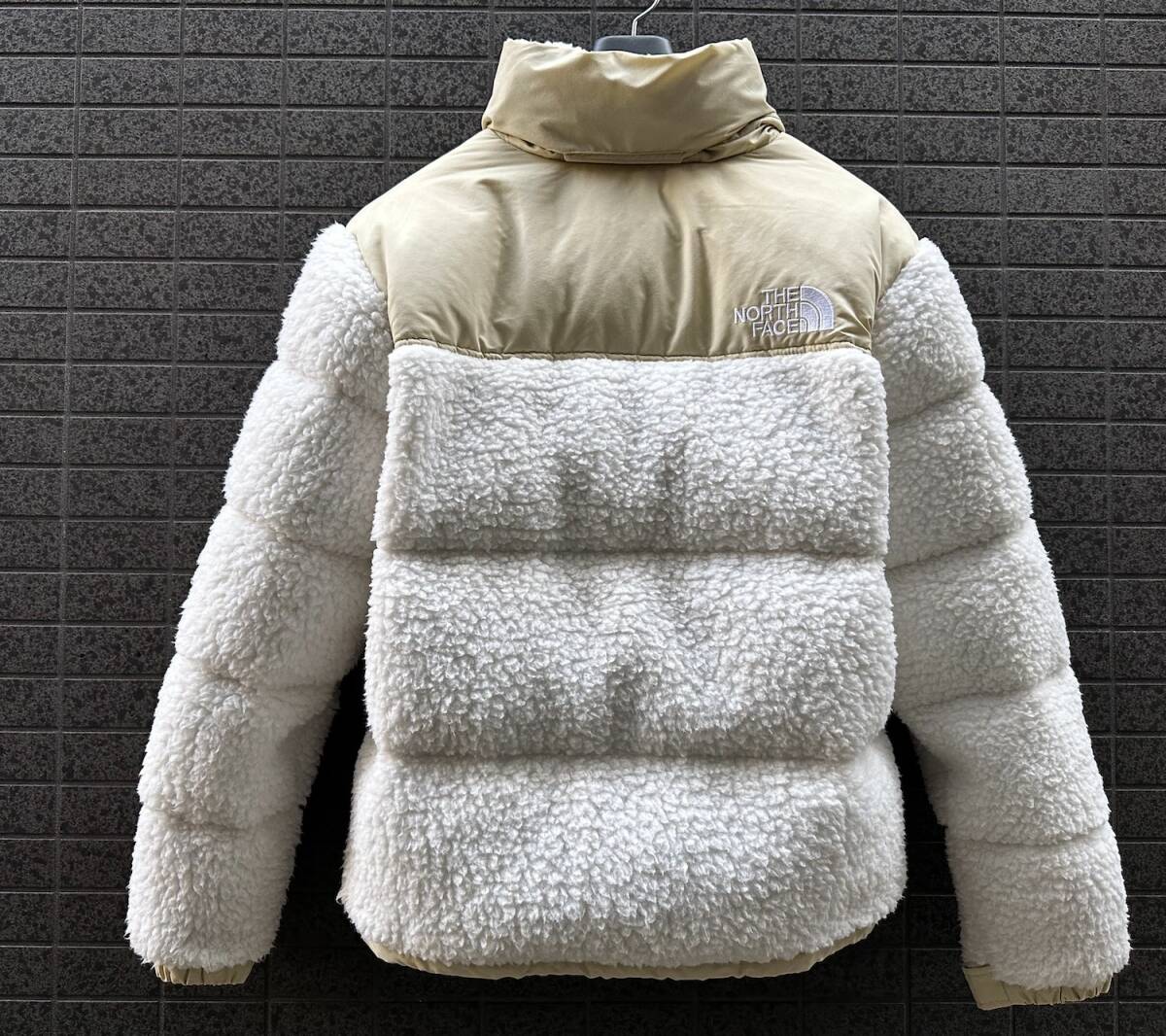 ◆お正月出品◆新品 3XLサイズ ノースフェイス ボアパイル ヌプシ グースダウンジャケット 白 The North Face Retro Sherpa Nuptse Jacket _5