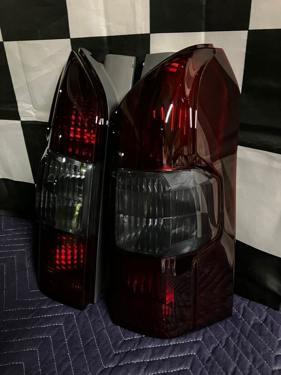 トヨタ純正サクシード NCP160 右テールランプ 2015年 美品！！トヨタ NCP160 NCP165 プロボックス純正テール サクシード純正