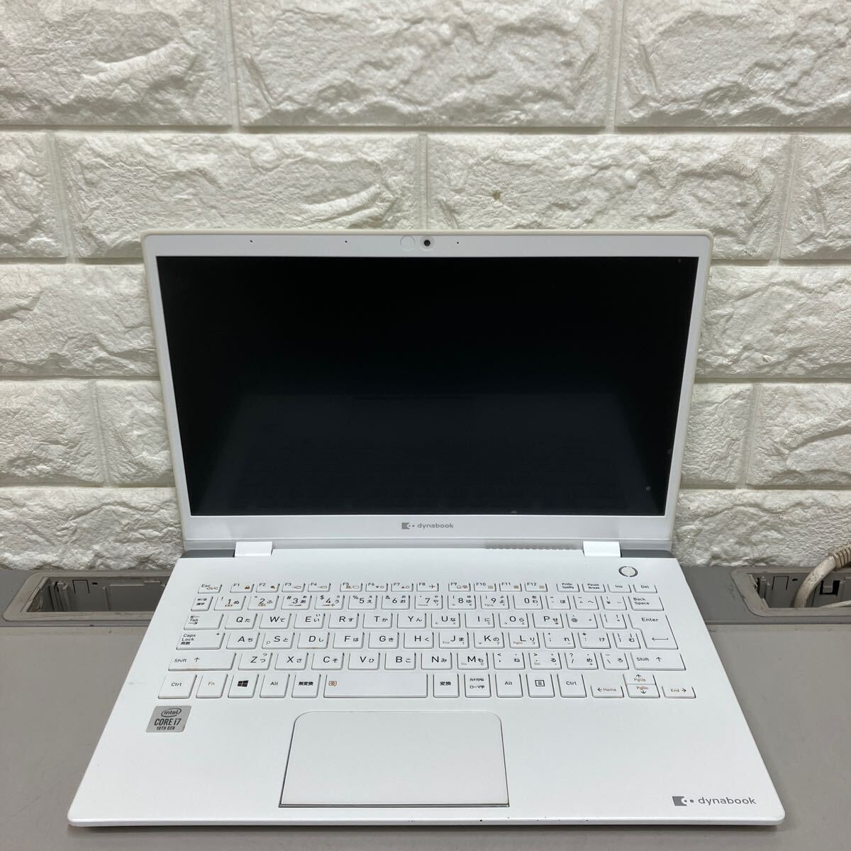C150 TOSHIBA dynabook P1-G6MJ-BW Core i7 10510U メモリ 8GB
