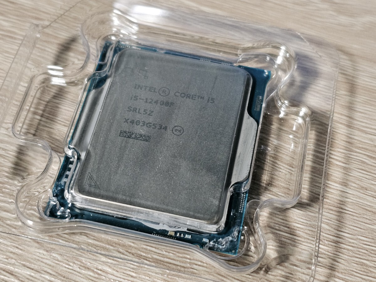 Intel 第12世代CPU core i5 12400F LGA1700 6C12T 使用1年未満 24年5月 