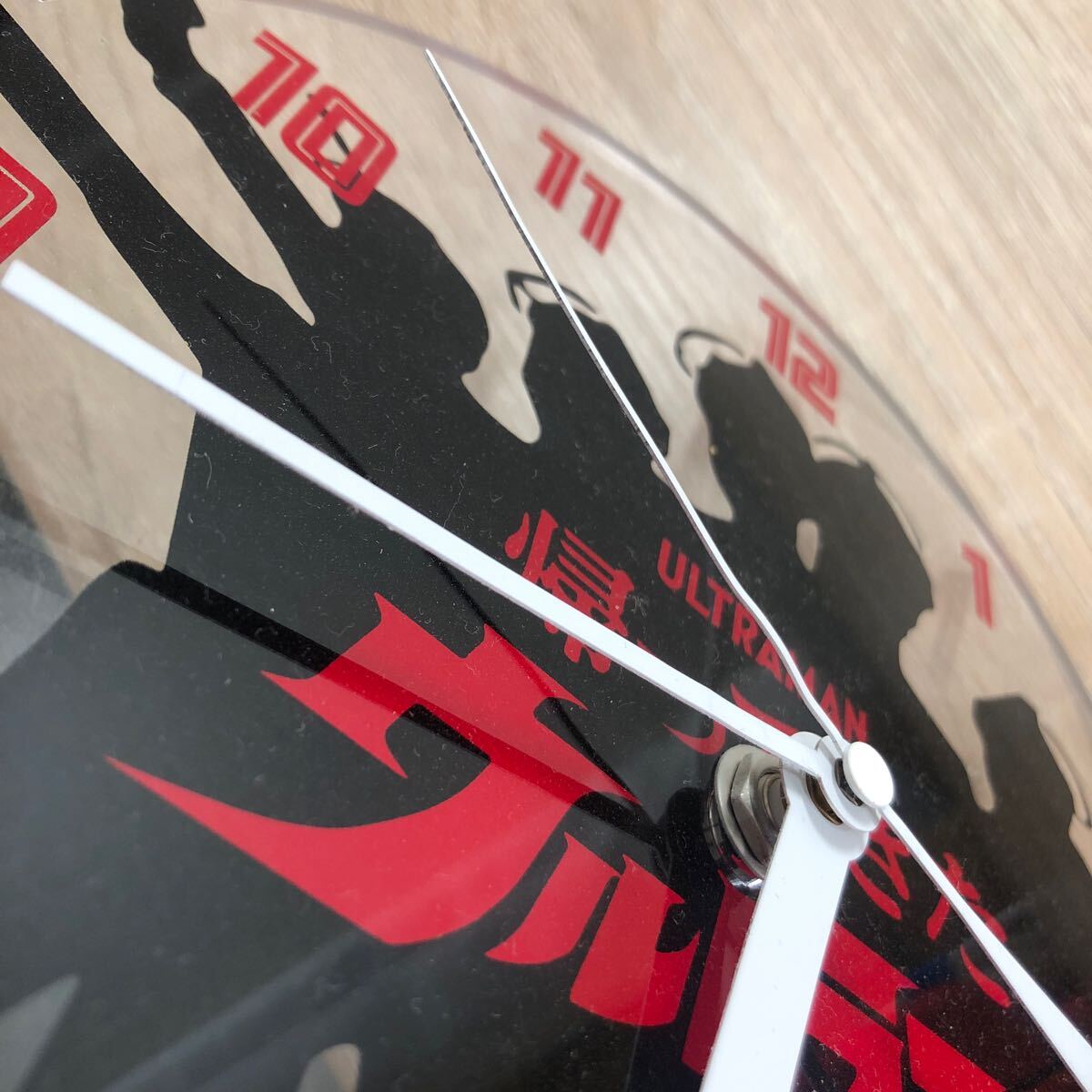 帰ってきたウルトラマン　壁掛け時計　墓場の画廊　MAT隊員 帰ってきたウルトラマン 墓場の画廊 公式通販 MATロゴサーマルロンTEE 『帰ってきたウルトラマン』放送50周年記念企画。2021年1月8 「ミラーマン