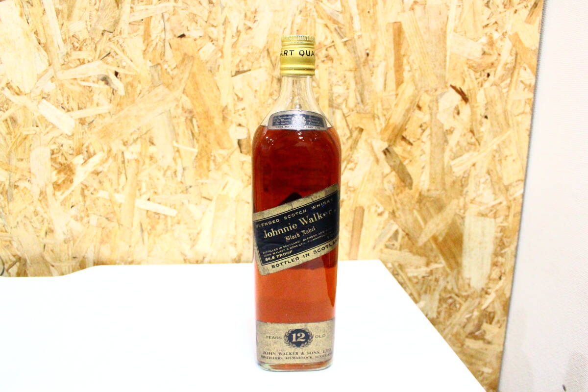 Johnnie Black Walker Label Whisky Scotch | 40% Blended 70cl - Vol 