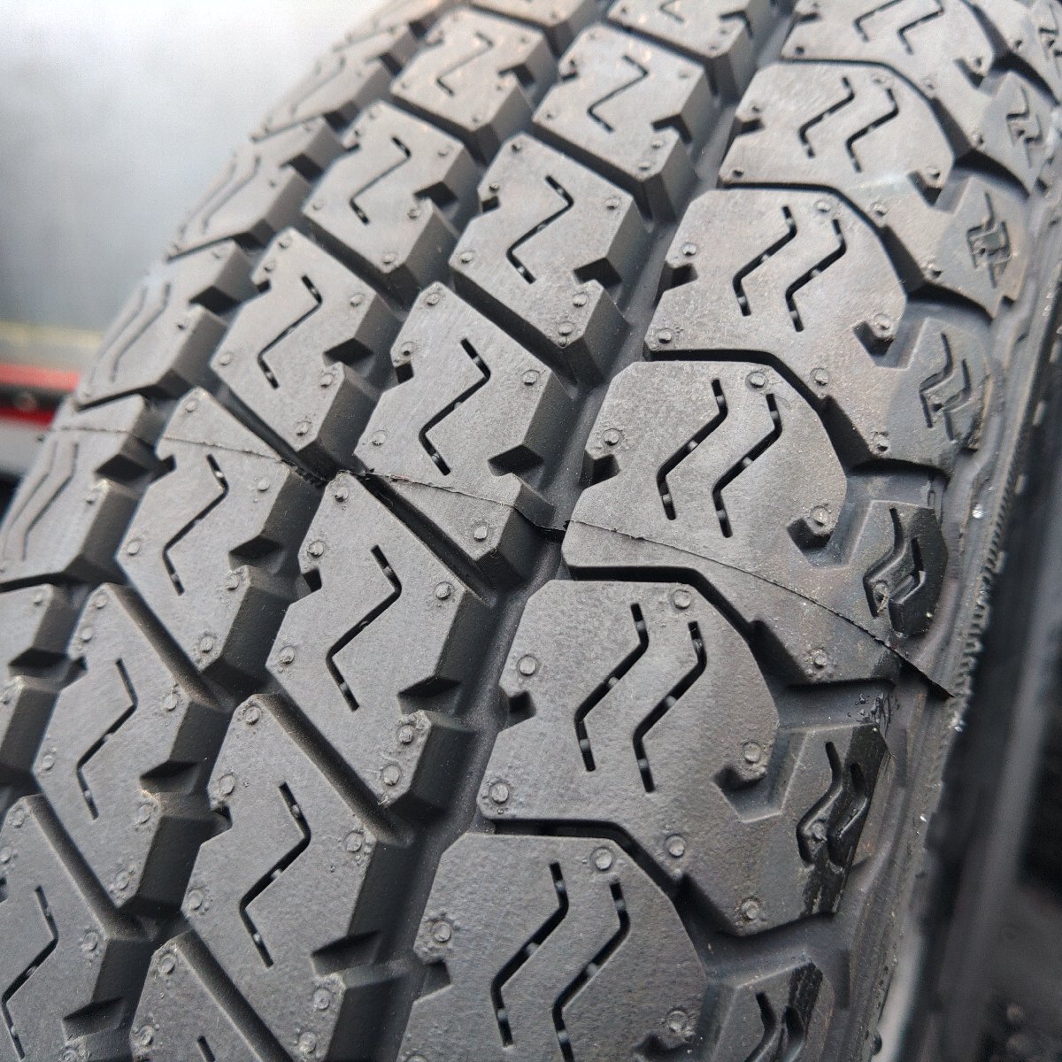 1円スタート 新品 4本価格★145/80R12 80/75N LT YOKOHAMA SUPER VAN356 2024年製 夏タイヤ★条件付送料無料★軽トラ 軽バン 軽バス_5