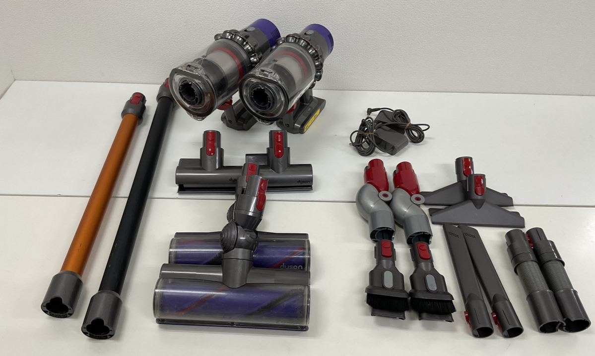 J220】中古品 dyson SV12 2台 動作確認・簡易清掃済み ダイソン