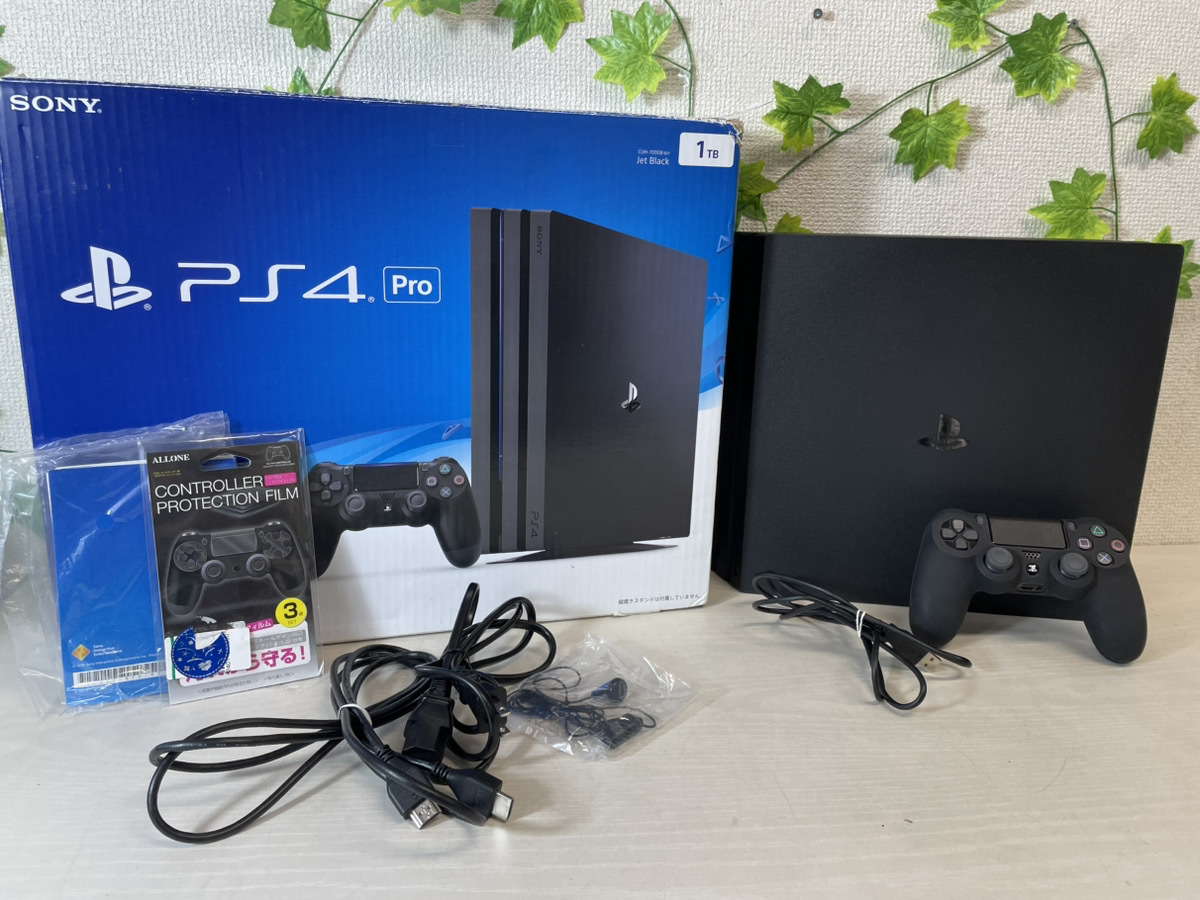 8133-01☆正箱つき♪SONY/ソニー/PS4 Pro /CUH-7000B /PlayStation4 
