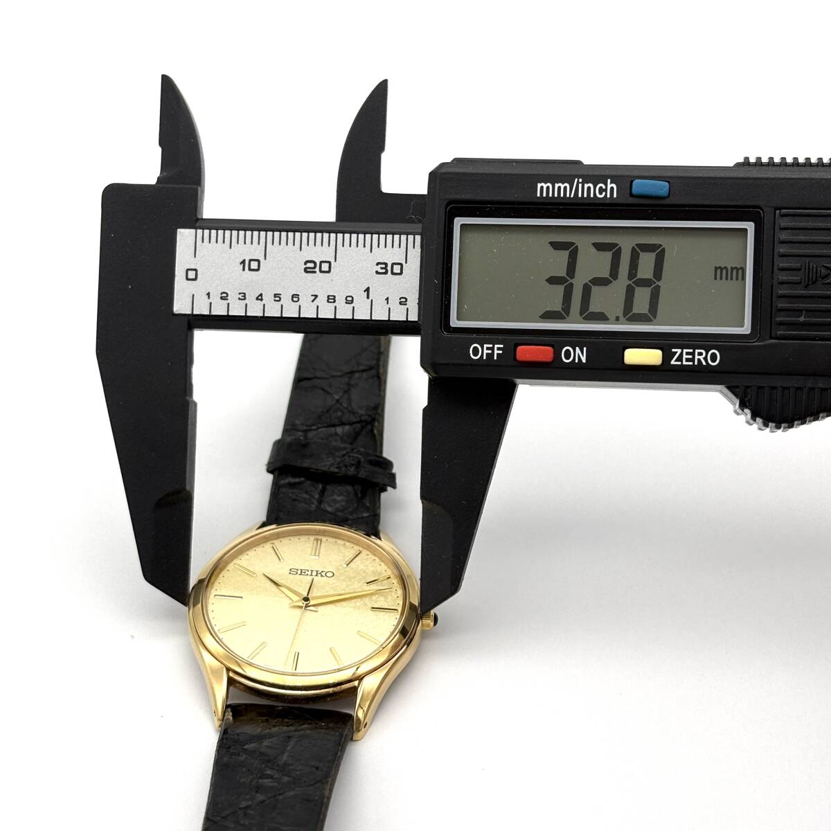SEIKO セイコー 8J41-0AJ0 3針メンズクォーツ 腕時計 ゴールドカラー 