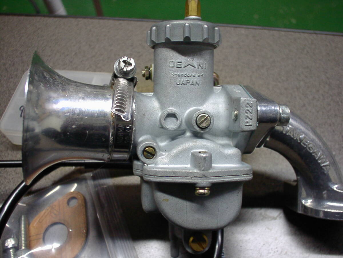 武川　キャブレターキット（DENI18）ファンネル＆メインジェット付き　モンキー　ゴリラ　ダックス　シャリ―　横型エンジンなどに！_3