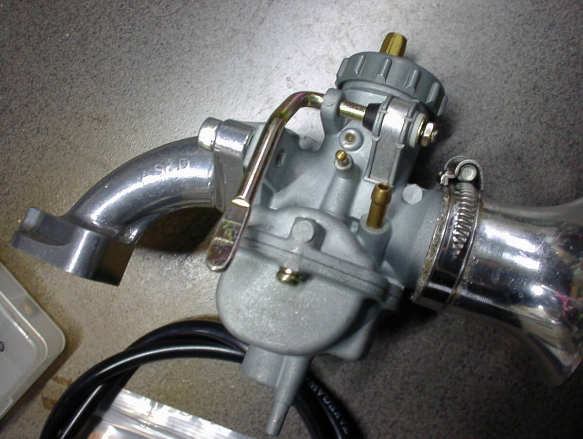 武川　キャブレターキット（DENI18）ファンネル＆メインジェット付き　モンキー　ゴリラ　ダックス　シャリ―　横型エンジンなどに！_5