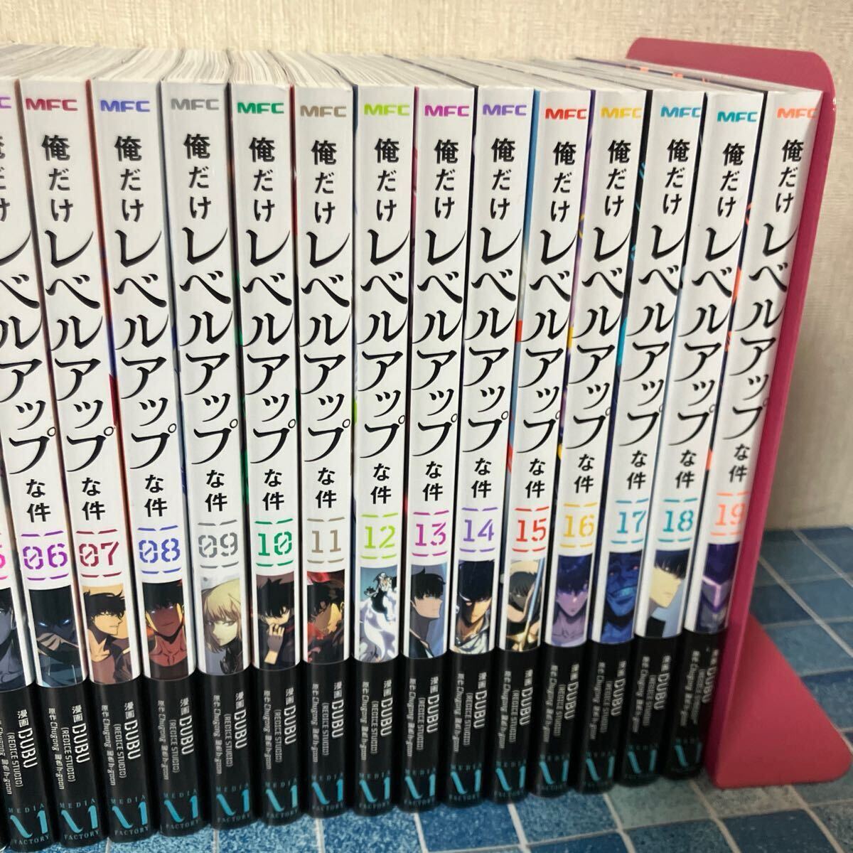 【全巻帯つき】俺だけレベルアップな件 1巻〜19巻 セット 全巻 DUBU Chugong コミック 美品_3