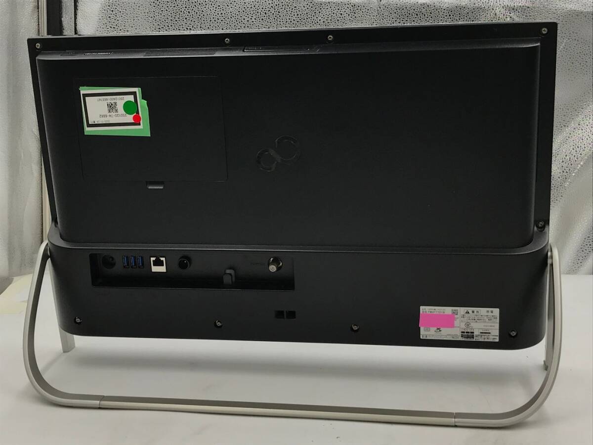 FUJITSU/液晶一体型/HDD 1000GB/第8世代Core i7/メモリ4GB/4GB/WEBカメラ
