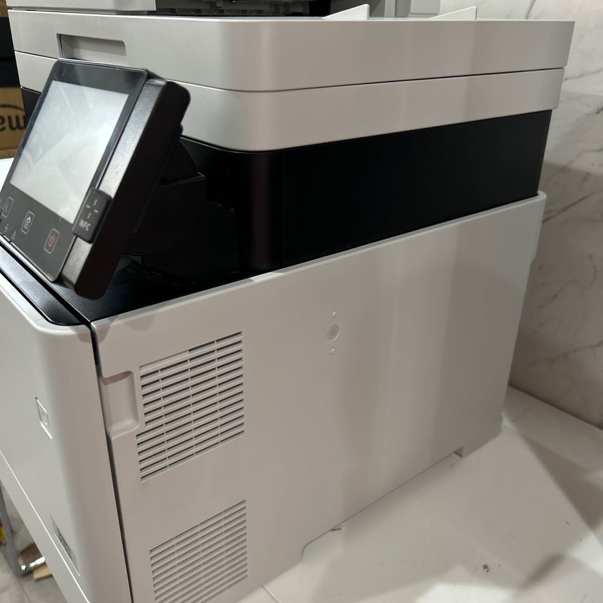 Canon キャノン Satera カラーレーザー複合機 A4 プリンター 総印刷数