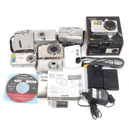 カメラ CASIO EXILIM EX-Z800 コンパクトデジタルカメラ シルバー
