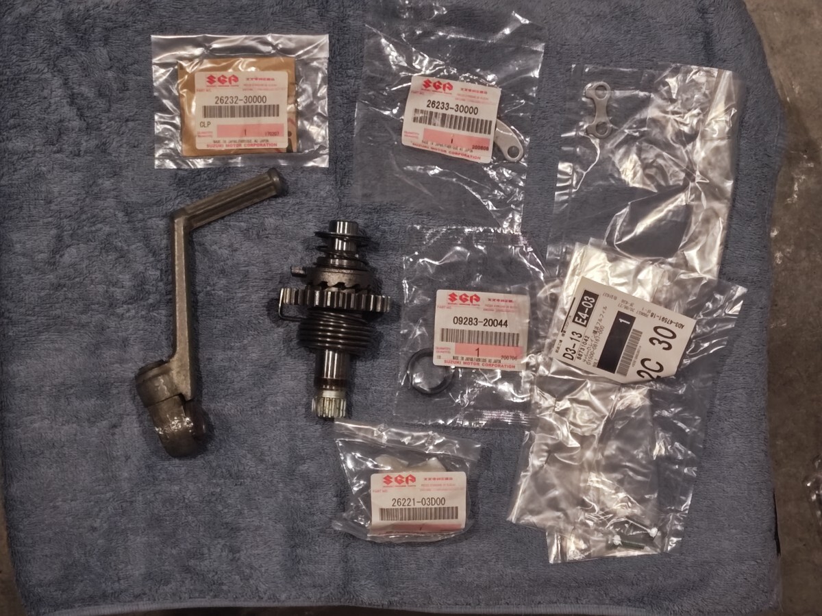 RG125ガンマ TS125⁄200Rのキックスターター装着 TS125⁄200用のキック
