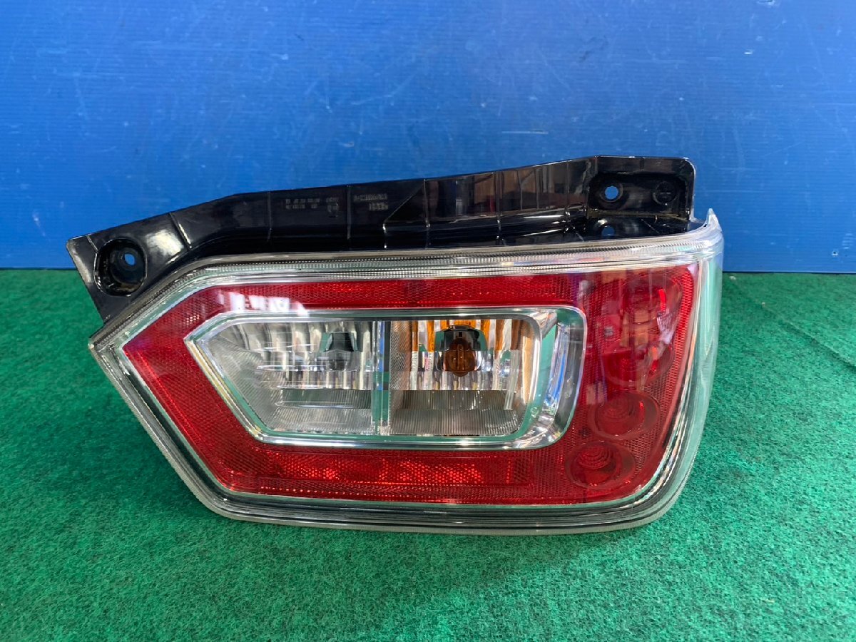 ワゴンR MH55S MH35S 右　テールランプ　ICHIKOH D205 ワゴンR MH35S/MH55S 右テールランプ 右テールライト ICHIKOH D205[S