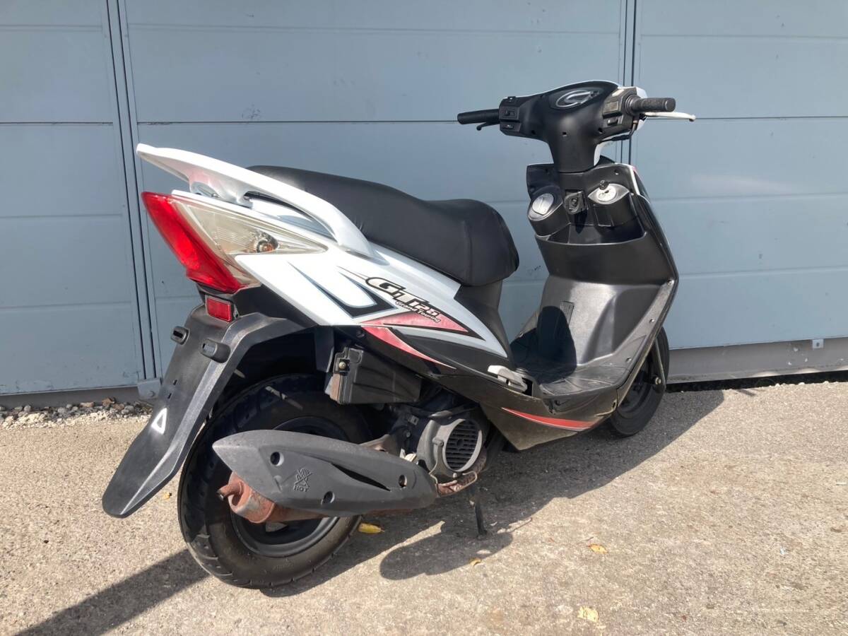神戸明石発！SYM GT125 (RFGHM12V79S) 125ccでファミリー特約で乗れる経済的なこの子♪ 再生ベースや部品取り等に♪検）RV125Z1_2