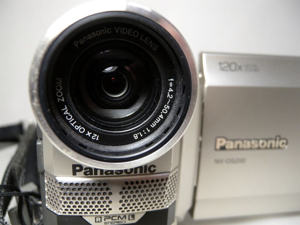 ☆Panasonic miniDV ビデオカメラ NV-DS200 ダビング・再生 ☆ミニDVテープ