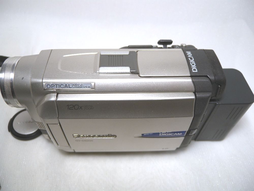 ☆Panasonic miniDV ビデオカメラ NV-DS200 ダビング・再生 ☆ミニDVテープ