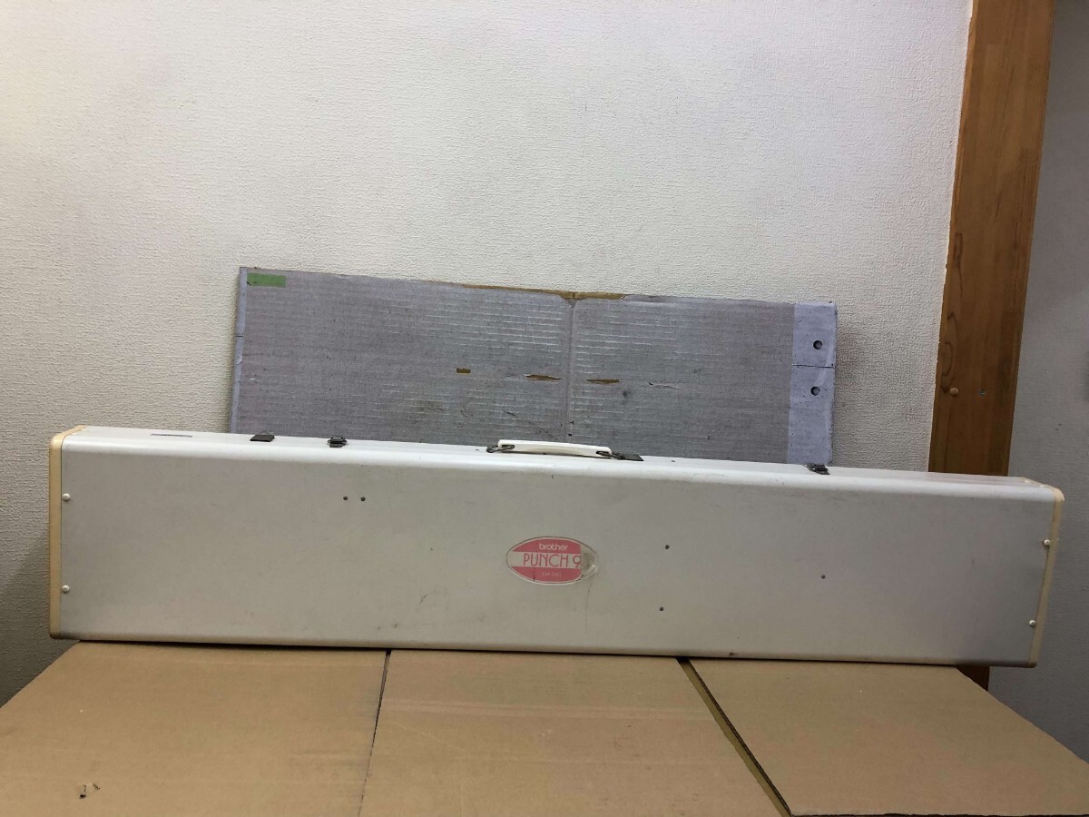 Knitting Machine Brother KH260 KH-260 9mm for sale Chunky Overview