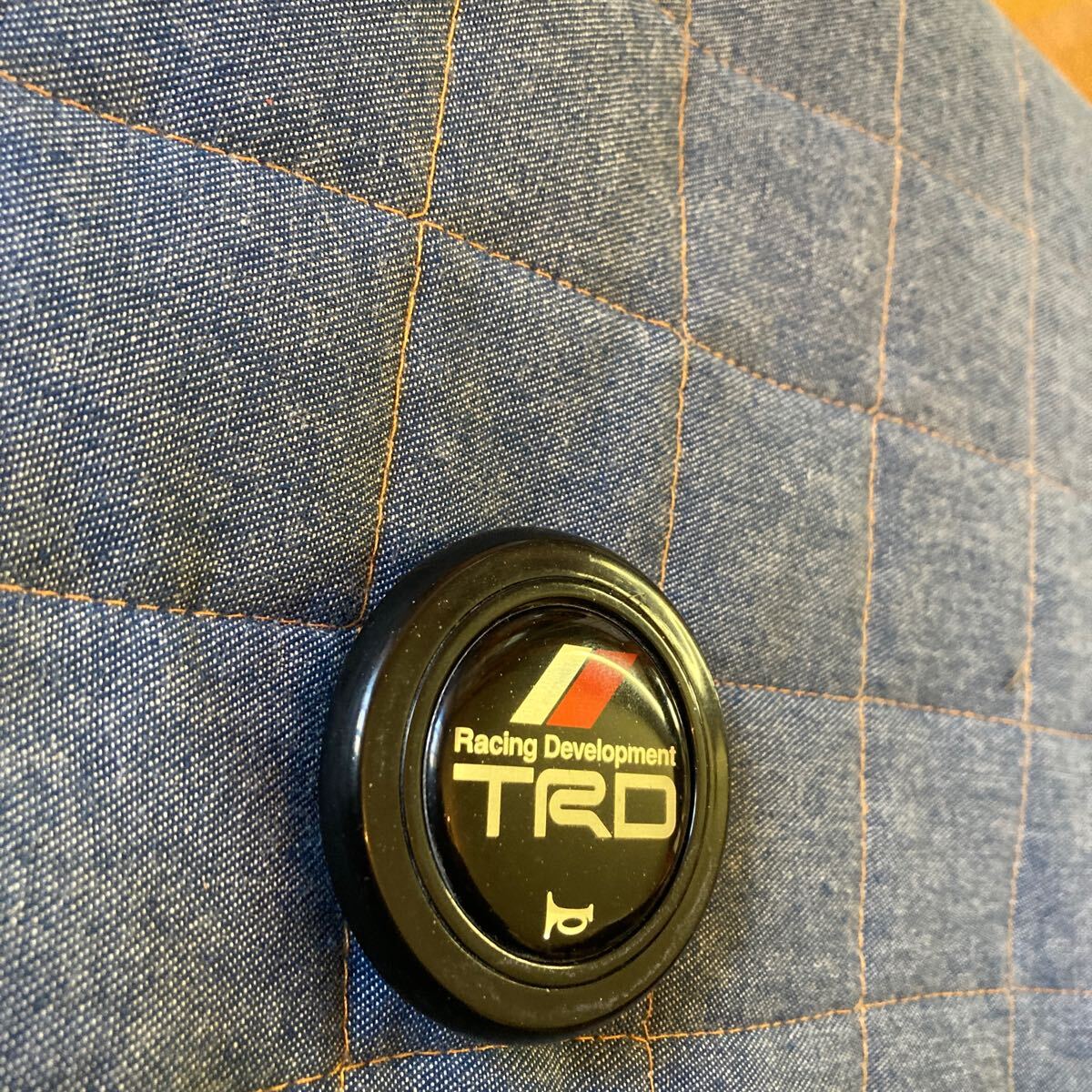 ホーンボタン TOYOTA TRD 当時物中古 コレクション ビンテージ TRD