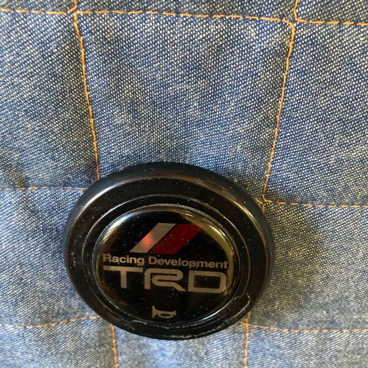 TRD ホーンボタン　当時物 ホーンボタン TOYOTA TRD 当時物中古 コレクション ビンテージ TRD