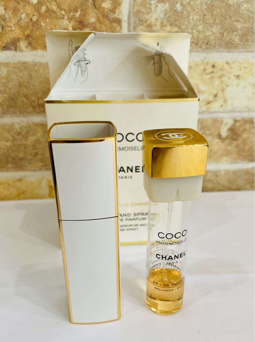 【美品】香水　CHANEL COCO MADEMOISELLE シャネル ココ マドモアゼル　ツィスト＆スプレイ　（オードゥ　パルファム）※リフィル1本未使用_3