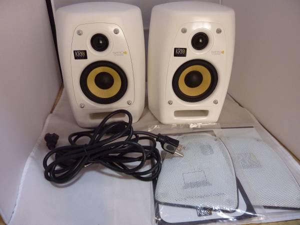 美品 KRK VXT4 白 モニタースピーカー ペア(パワードスピーカー)｜売買