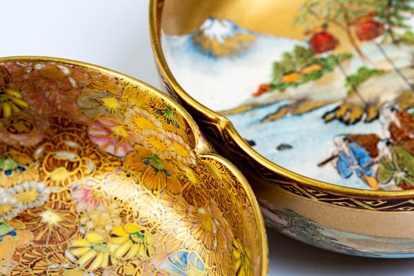 薩摩焼 膾皿 なます皿 中鉢 花詰文 富士大名行列画 金襴手 色絵 金彩