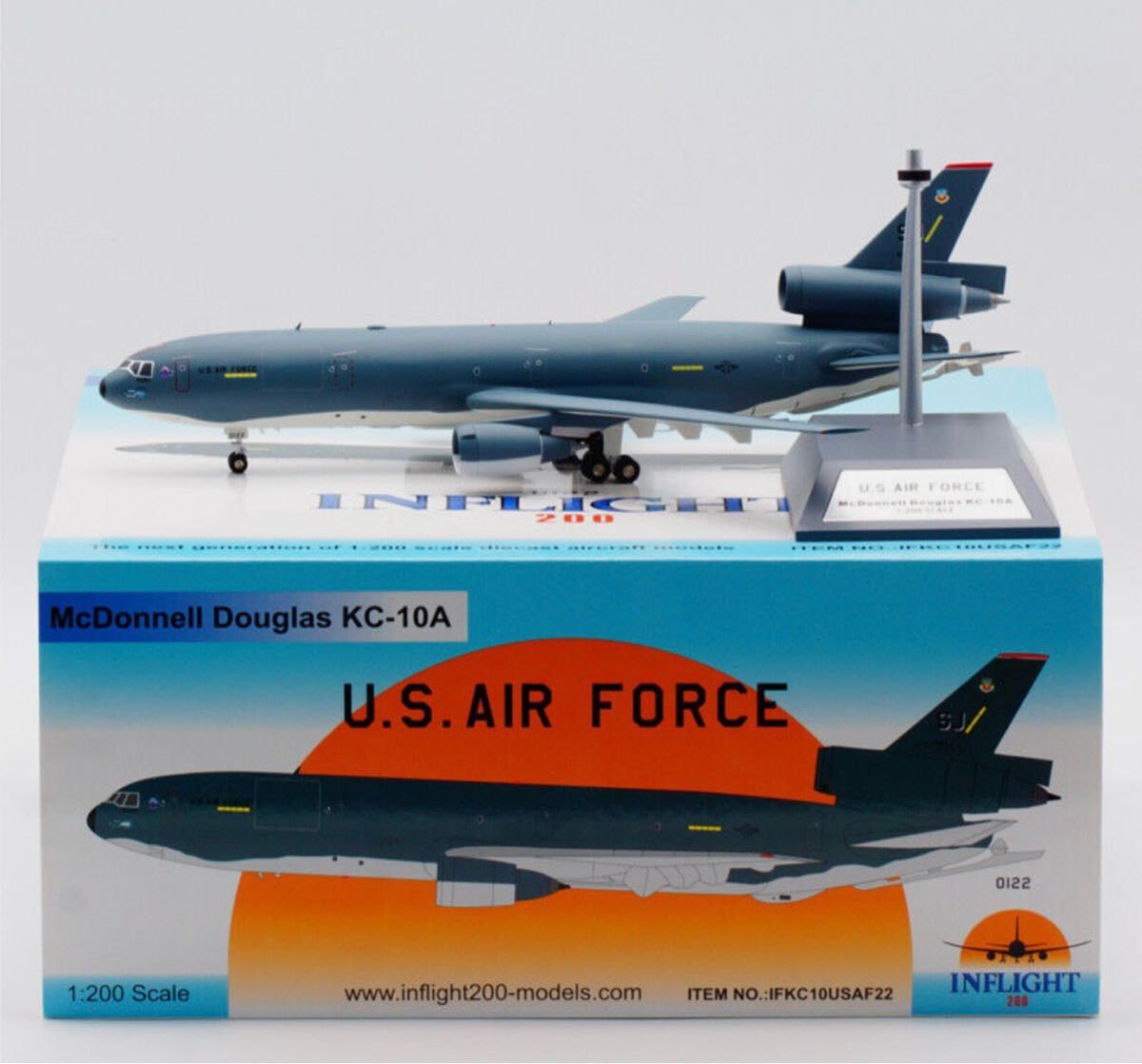 KC-10A 1/200 inflight gemini jcwings_1