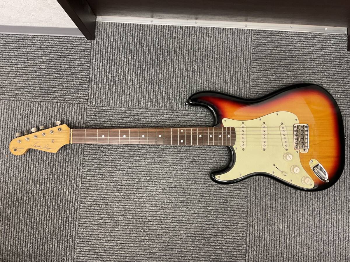 中古美品/左利き】 SeymourDuncan（ESP） ストラトタイプ エレキギター