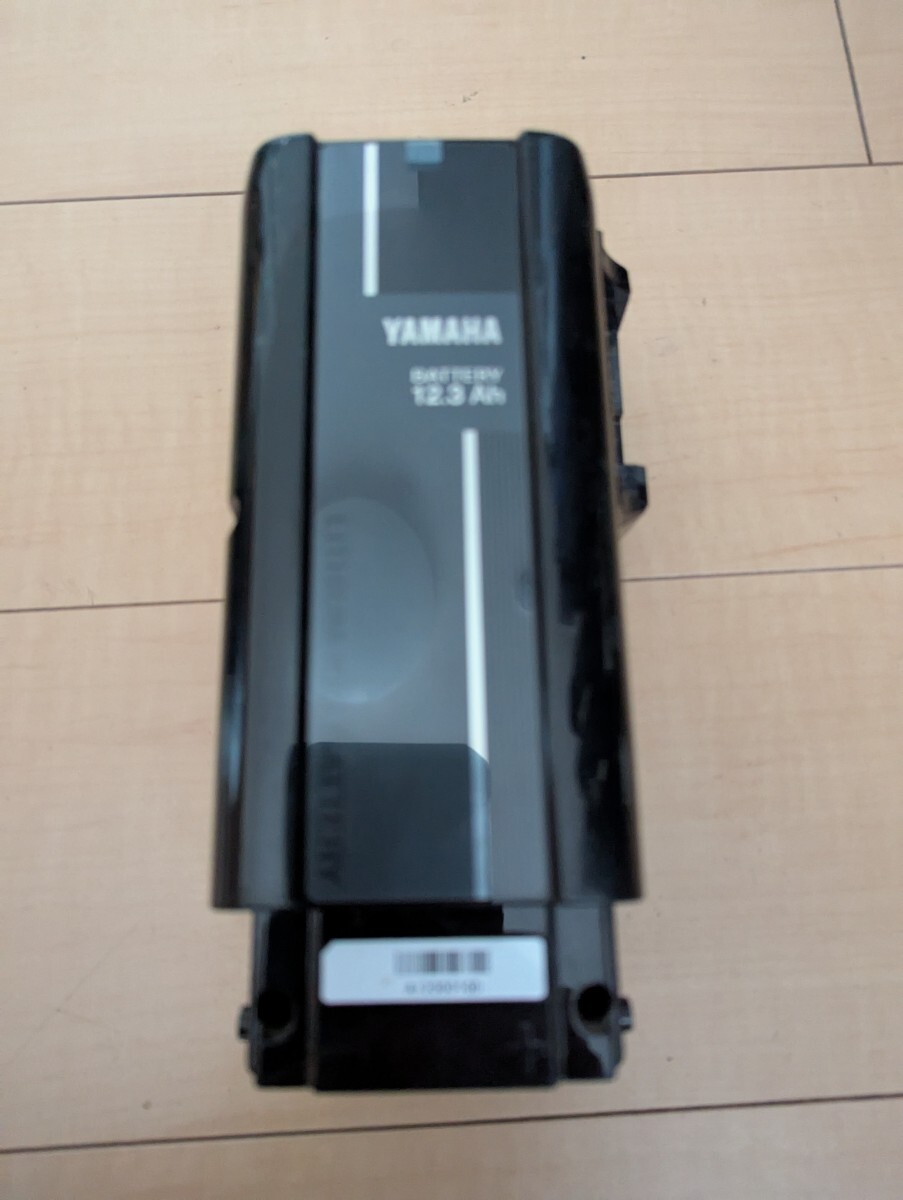 ヤマハ 電動自転車バッテリー12.3A中古品_4