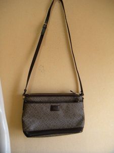 ニナリッチ バッグ ヴィンテージの値段と価格推移は？｜2件の売買