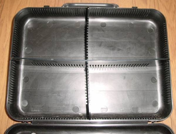 FenderのプラBOX！！_2