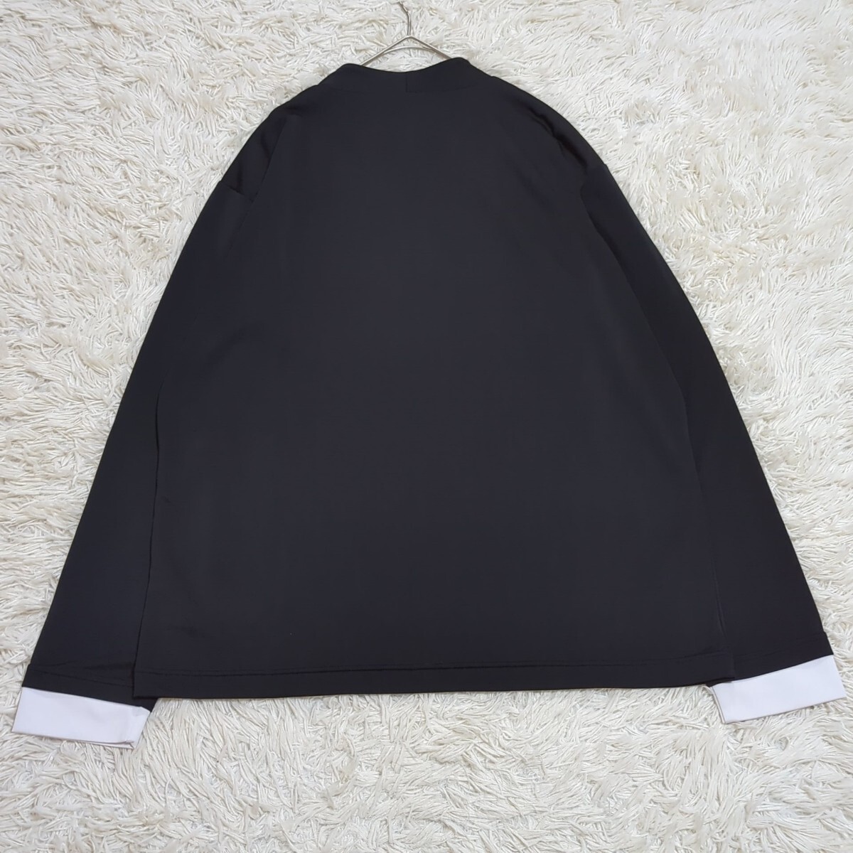 極美品 XL相当 近年モデル MARK&LONA マークアンドロナ モックネック シャツ スカル ロゴ ドライ 長袖Tシャツ ゴルフ ブラック黒 メンズ 50_2