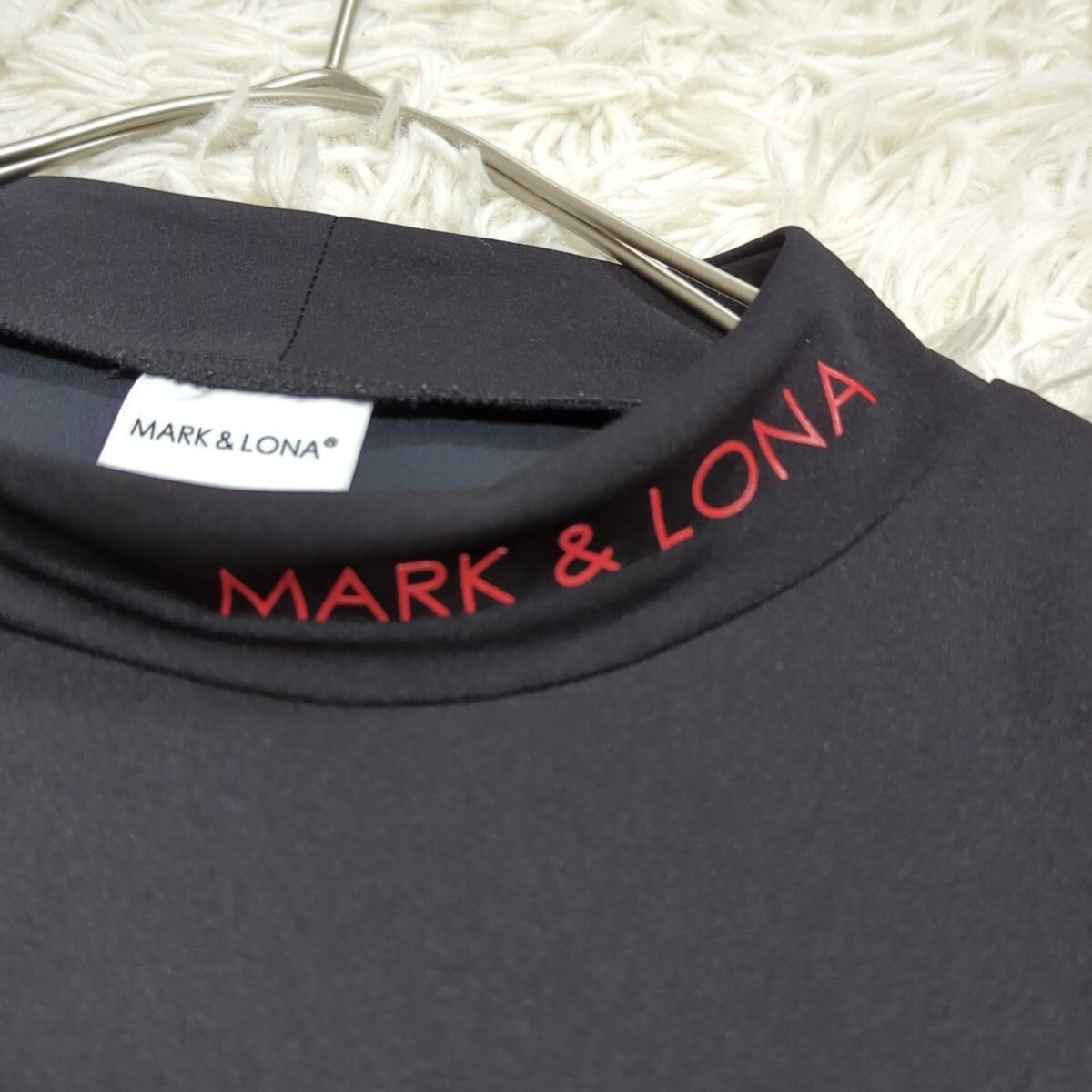 極美品 XL相当 近年モデル MARK&LONA マークアンドロナ モックネック シャツ スカル ロゴ ドライ 長袖Tシャツ ゴルフ ブラック黒 メンズ 50_5