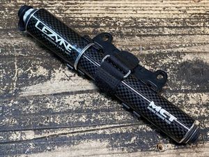 JF908 レザイン LEZYNE CARBON LITE HP 携帯空気入れ 黒 MCT