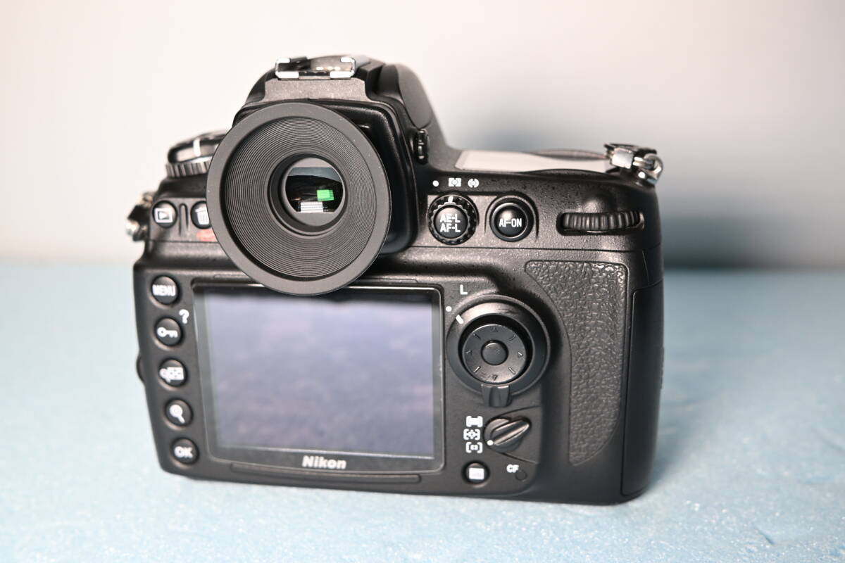★NIKON ニコン★ D700ボディ　ショット数9654回　　完動品・極美品_4