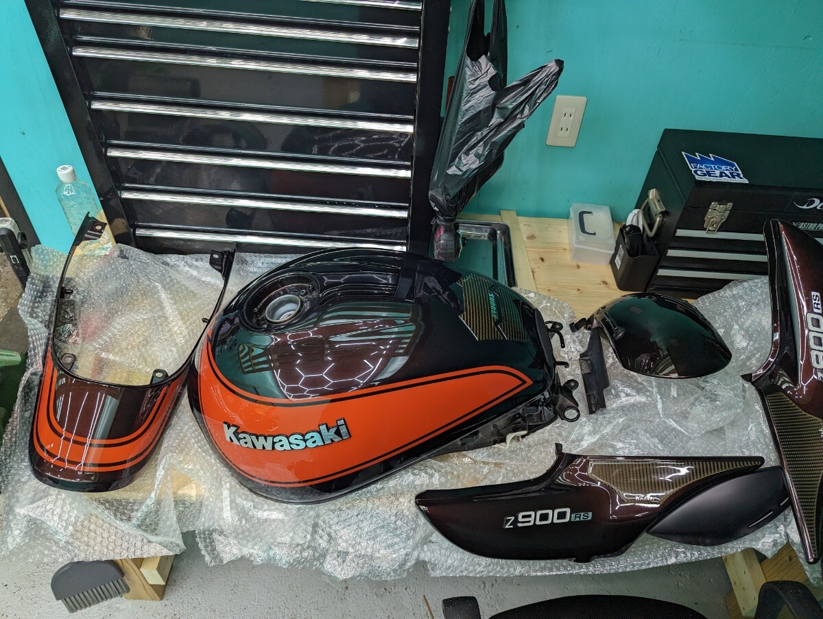 Z900RS 火の玉　外装　2018年モデル　タンク　サイドカバー　フロントフェンダー　カワサキ　_2
