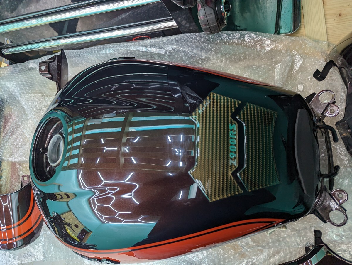 Z900RS 火の玉　外装　2018年モデル　タンク　サイドカバー　フロントフェンダー　カワサキ　_5