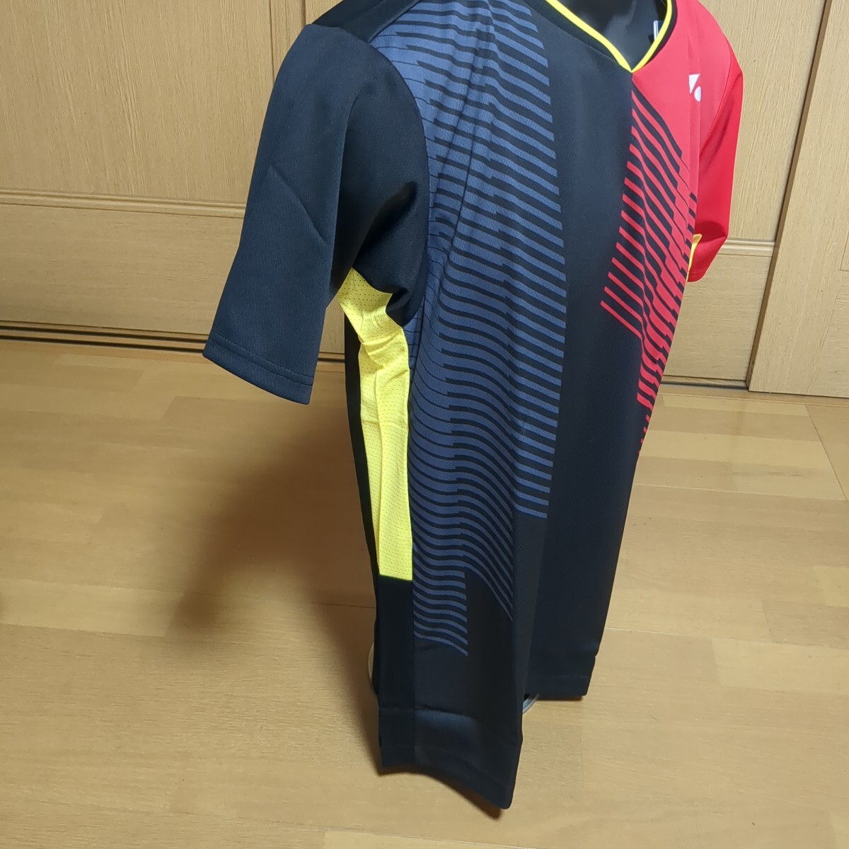 ★新品未使用★ヨネックスゲームシャツ★品番/10430★サイズ/Ｍ（UNI）★カラー/ブラック_3